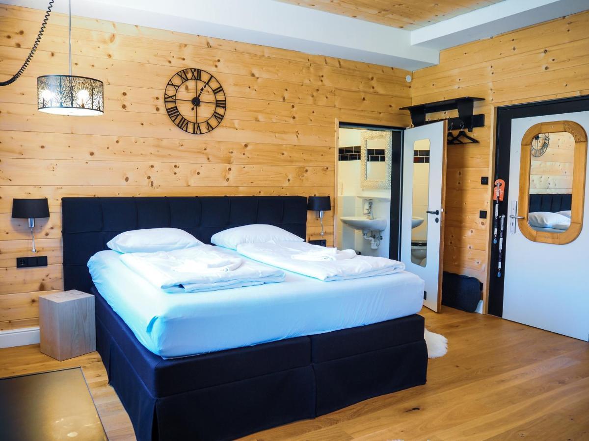Design Alpenliebe - - - - Boutique-flair - - - - Hotel