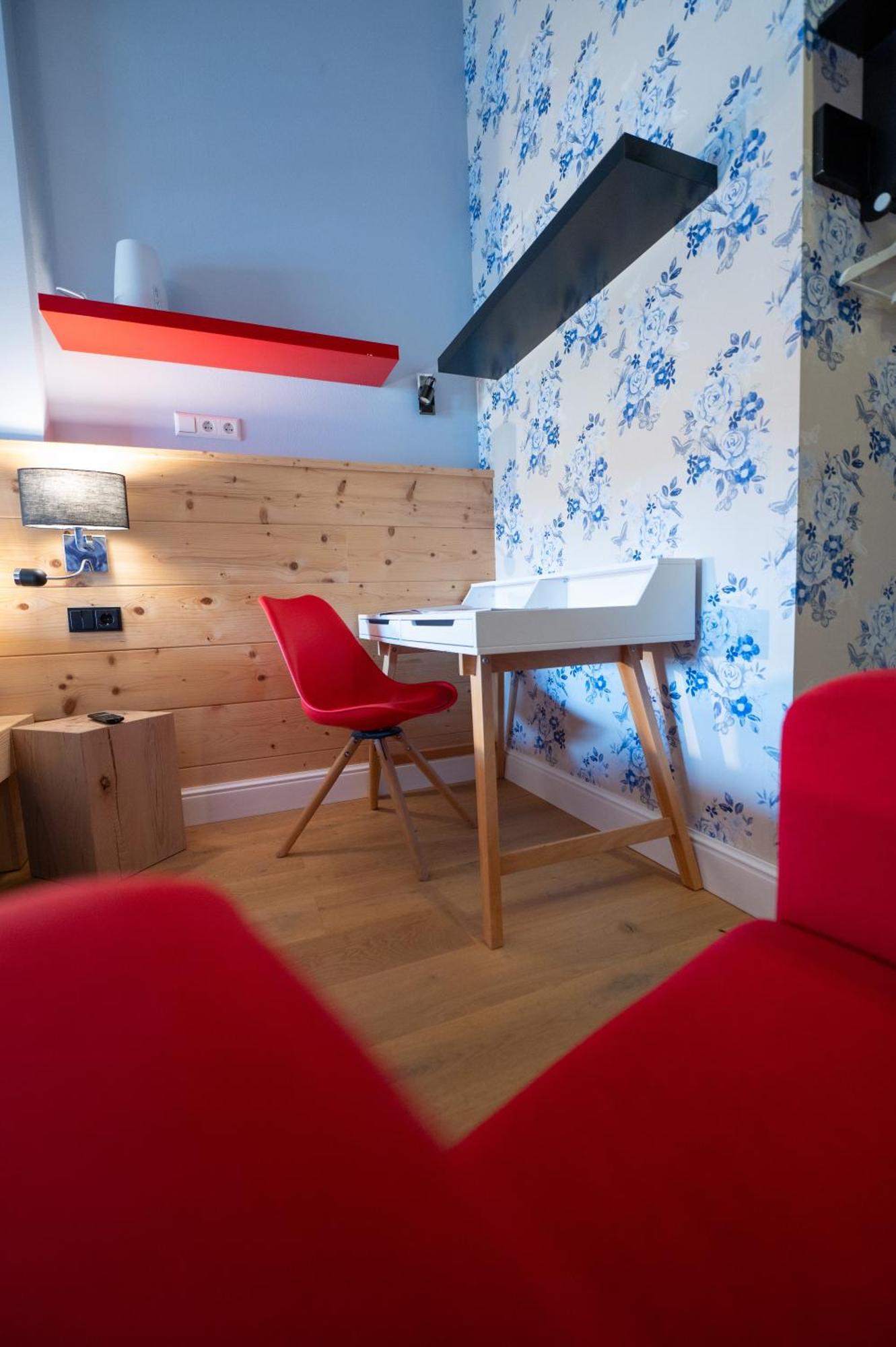Design Alpenliebe - - - - Boutique-flair - - - - Hotel