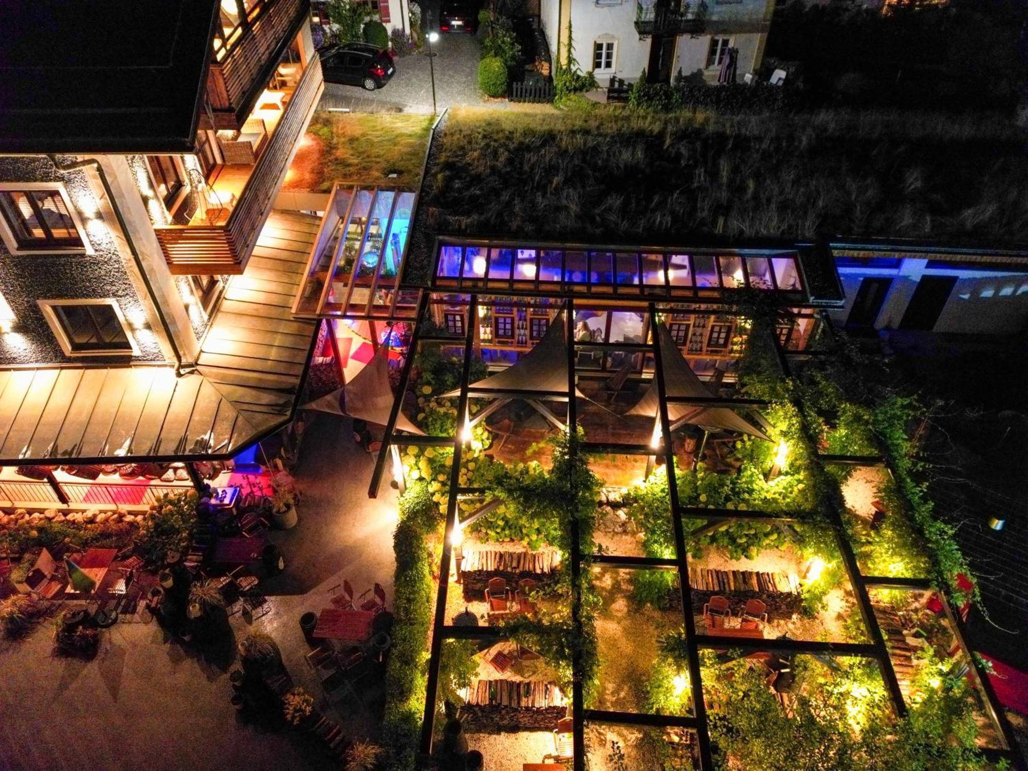 Design Alpenliebe - - - - Boutique-flair - - - - Hotel 2*